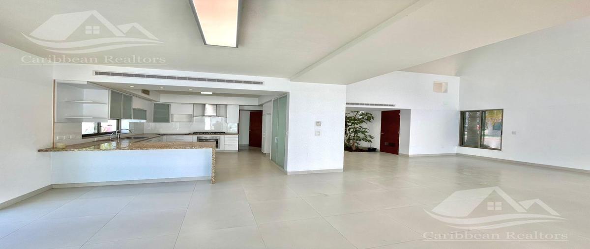 Foto de casa en venta en  , residencial cumbres, benito juárez, quintana roo, 0 No. 04