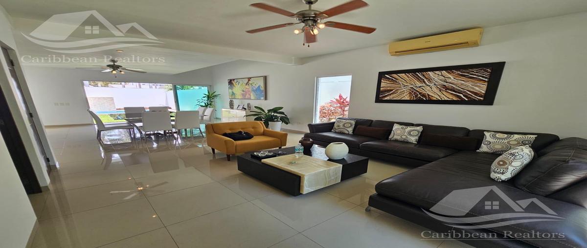 Foto de casa en venta en  , residencial cumbres, benito juárez, quintana roo, 0 No. 03