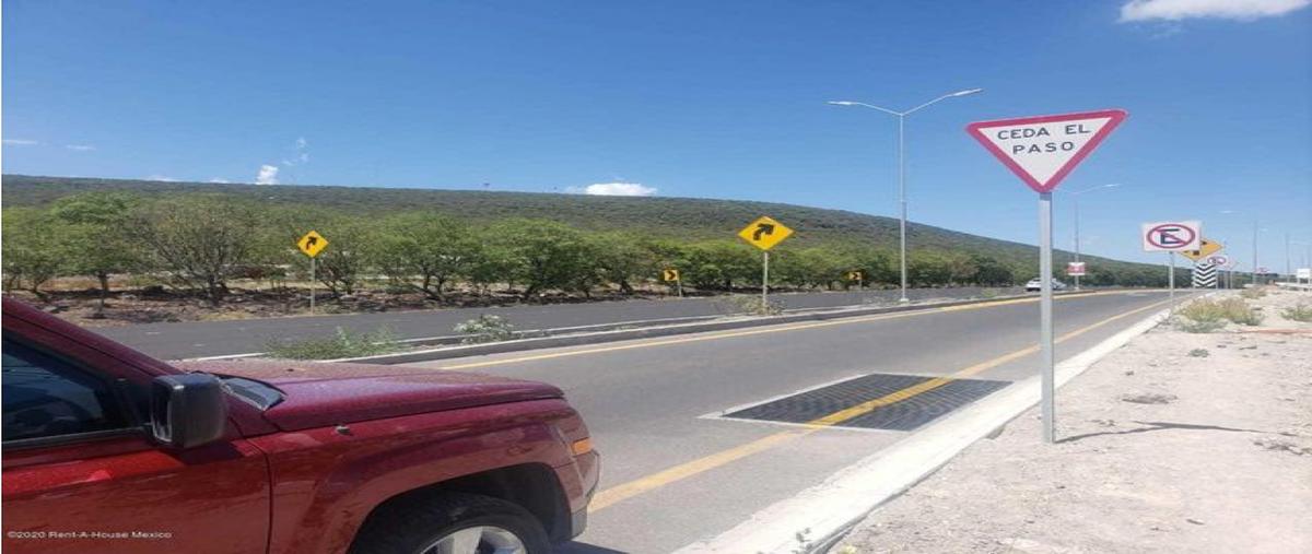 Foto de terreno habitacional en venta en  , residencial el refugio, querétaro, querétaro, 0 No. 05