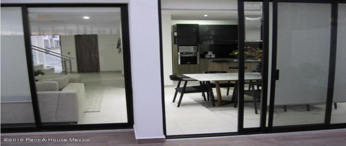 Foto de casa en , residencial el refugio, querétaro, querétaro, 0 foto 01 Foto de casa en venta en , residencial el refugio, querétaro, querétaro, 0 No. 01