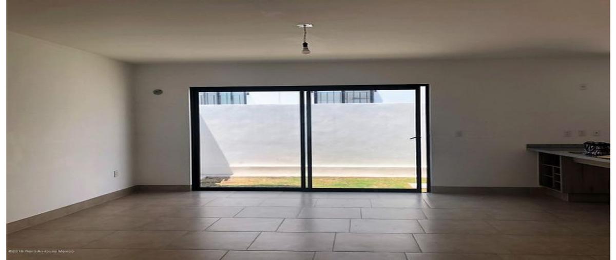 Foto de casa en , residencial el refugio, querétaro, querétaro, 0 foto 01 Foto de casa en venta en , residencial el refugio, querétaro, querétaro, 0 No. 01