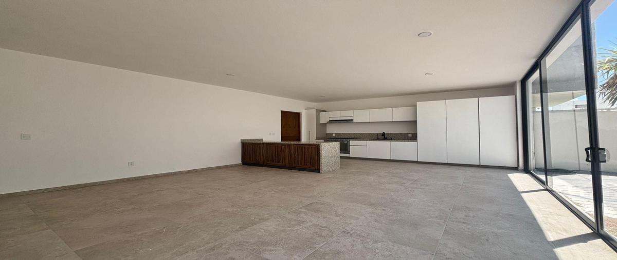 Foto de casa en venta en  , residencial el refugio, querétaro, querétaro, 27218686 No. 04