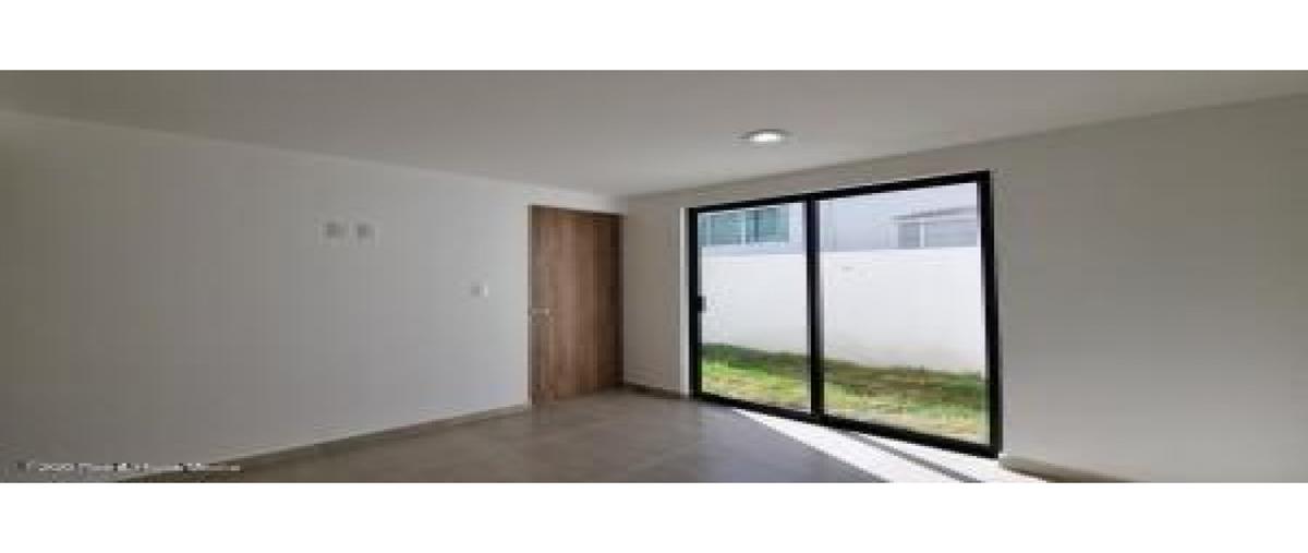 Foto de casa en venta en  , residencial el refugio, querétaro, querétaro, 0 No. 05