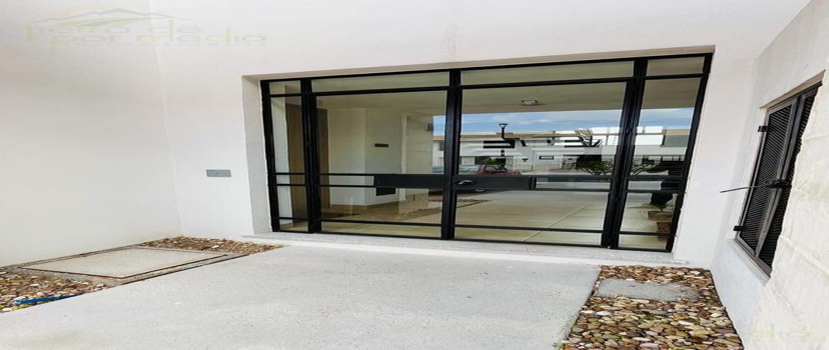 Foto de departamento en venta en  , residencial el refugio, querétaro, querétaro, 30234315 No. 03
