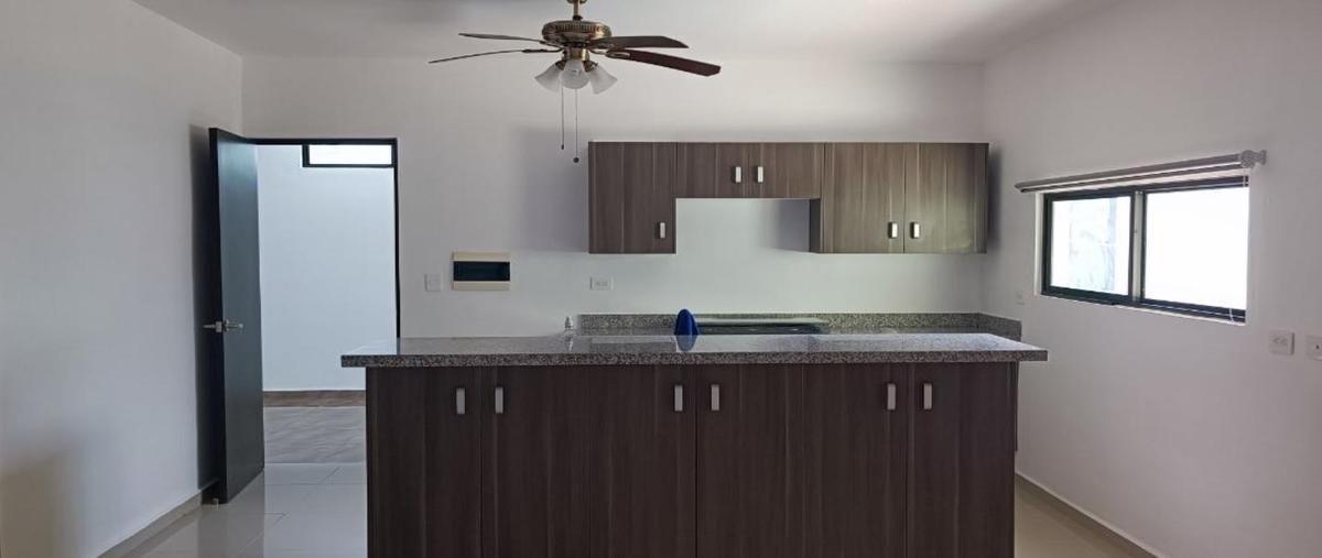 Foto de casa en venta en  , residencial floresta, mérida, yucatán, 27836125 No. 03