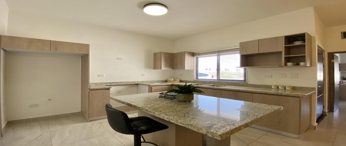 Foto de casa en venta en residencial loma bella "modelo galicia" , monte real, torreón, coahuila de zaragoza, 30090920 No. 04