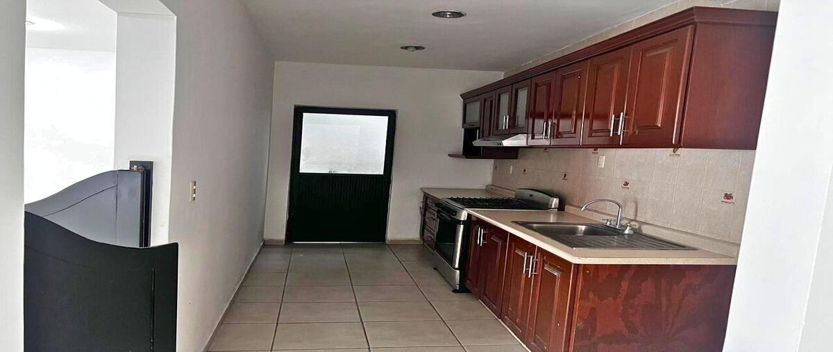 Foto de casa en venta en  , residencial primavera, cuernavaca, morelos, 30156422 No. 03