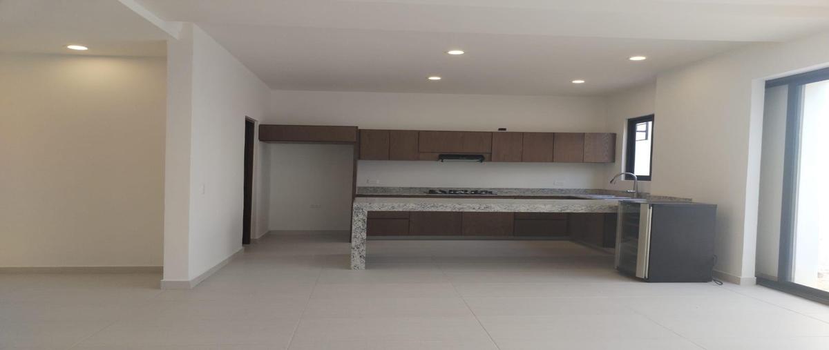 Foto de casa en venta en  , residencial río, benito juárez, quintana roo, 0 No. 03