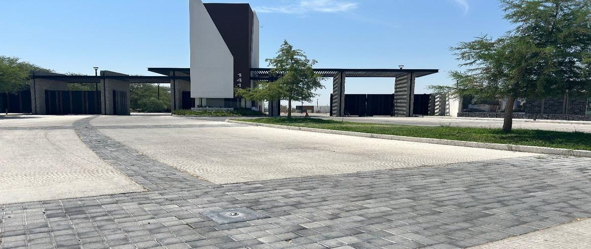 Foto de terreno habitacional en venta en  , residencial san nicolás, aguascalientes, aguascalientes, 27838760 No. 03