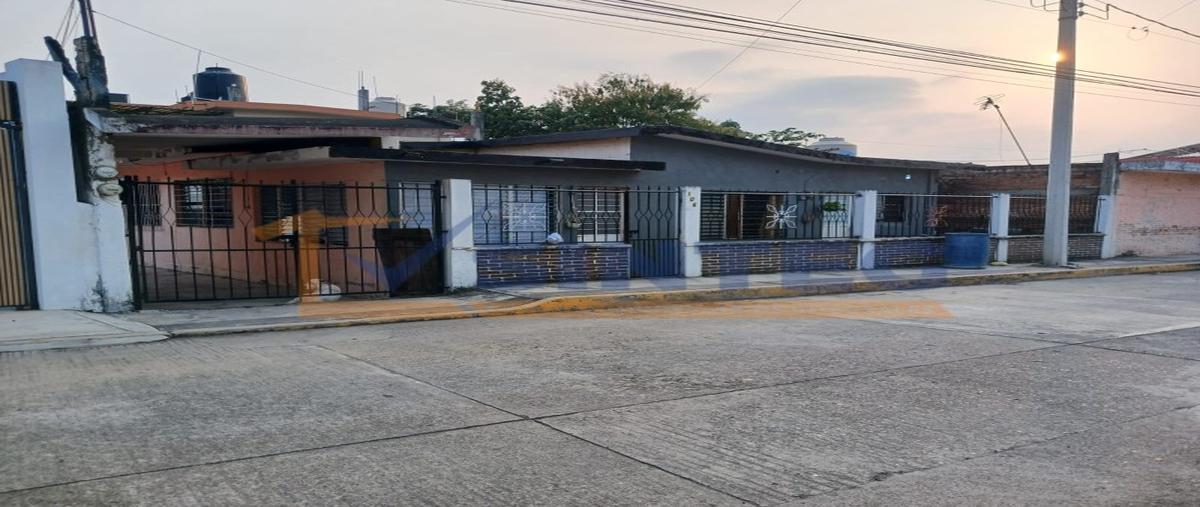 Foto de casa en , revolución, poza rica de hidalgo, veracruz de ignacio de la llave, 0 foto 02 Foto de casa en venta en , revolución, poza rica de hidalgo, veracruz de ignacio de la llave, 0 No. 02