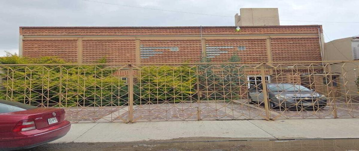 Foto de edificio en venta en  , ricardo b anaya, san luis potosí, san luis potosí, 30131594 No. 02