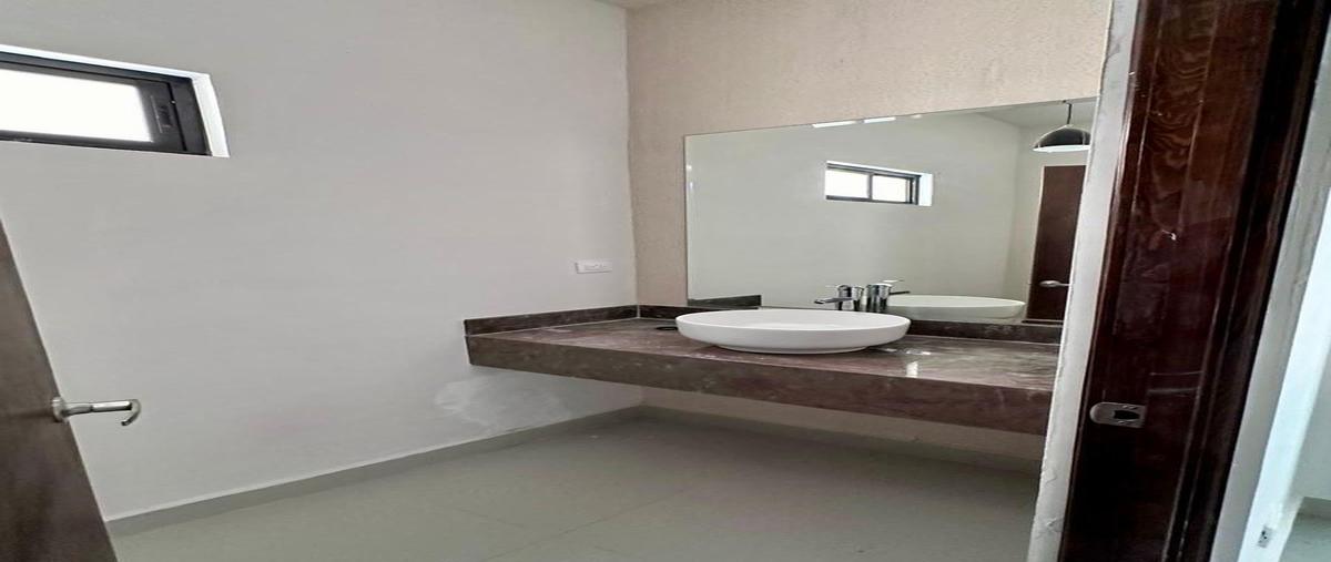 Foto de casa en venta en  , rincón de alcántara, saltillo, coahuila de zaragoza, 29523218 No. 03
