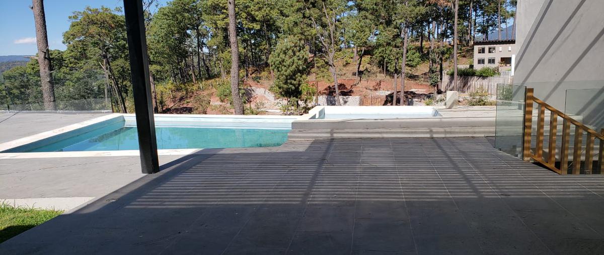 Foto de casa en condominio en venta en rincón del bosque , avándaro, valle de bravo, méxico, 6578790 No. 04