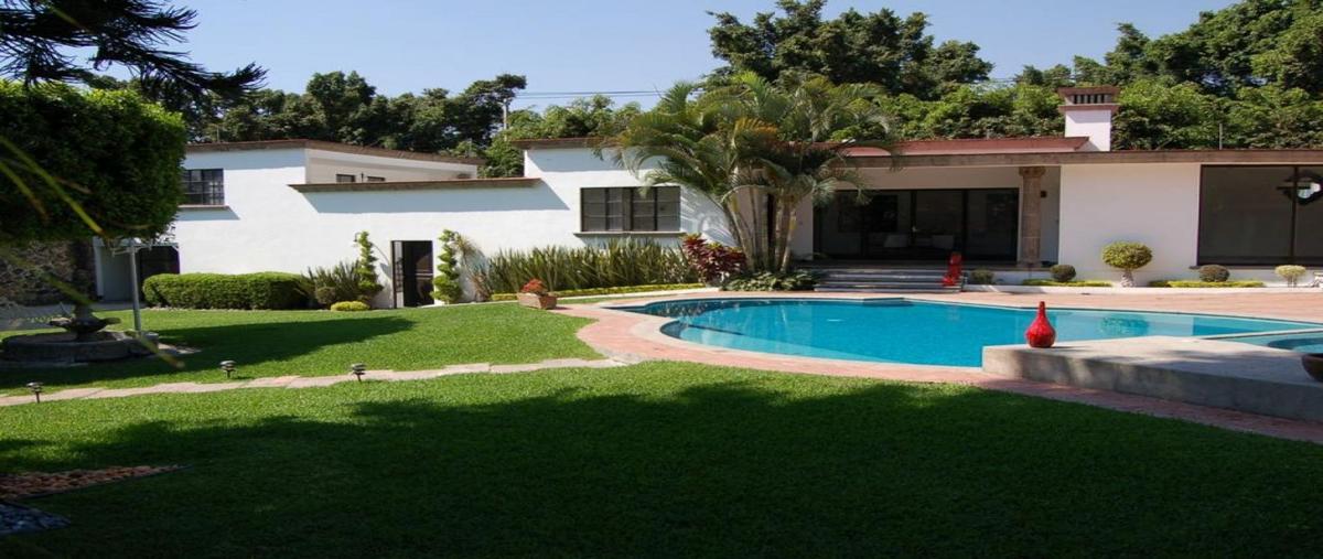 Foto de casa en venta en  , rinconada palmira, cuernavaca, morelos, 28949126 No. 01