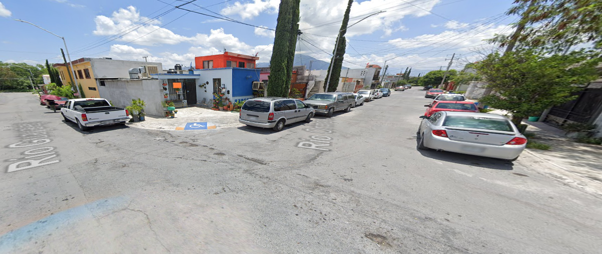 Foto de casa en rio tinoco , residencial privada las plazas, guadalupe, nuevo león, 0 foto 02 Foto de casa en venta en rio tinoco , residencial privada las plazas, guadalupe, nuevo león, 0 No. 02