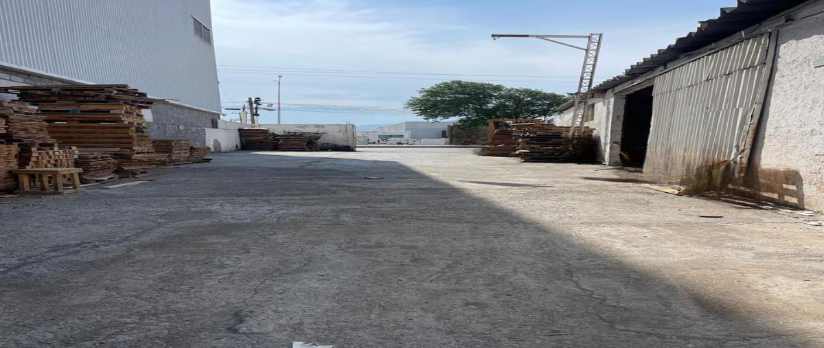 Foto de bodega en venta en  , saltillo 2000, saltillo, coahuila de zaragoza, 30179750 No. 03