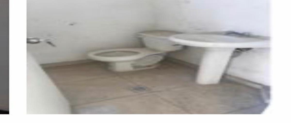 Foto de edificio en venta en  , saltillo centro, saltillo, coahuila de zaragoza, 26620737 No. 03