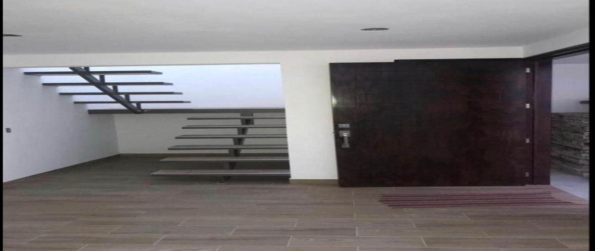 Foto de casa en venta en  , san bartolomé tlaltelulco, metepec, méxico, 24766677 No. 03