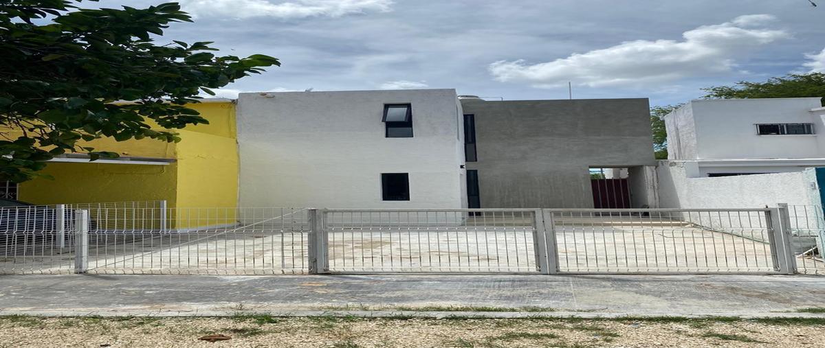 Foto de casa en venta en  , san carlos, mérida, yucatán, 0 No. 01