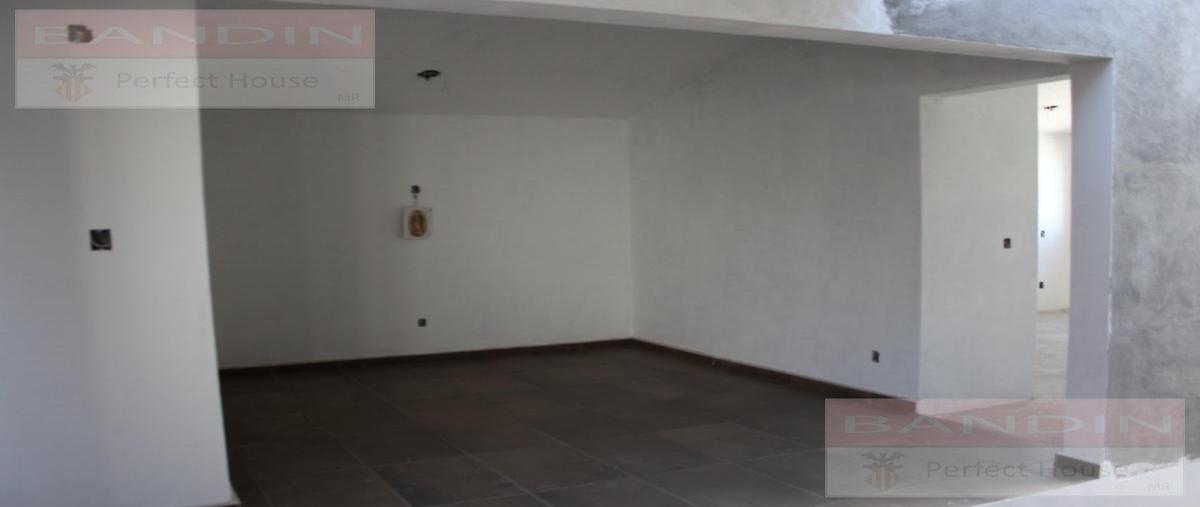Foto de casa en venta en  , san cristóbal huichochitlán, toluca, méxico, 0 No. 03