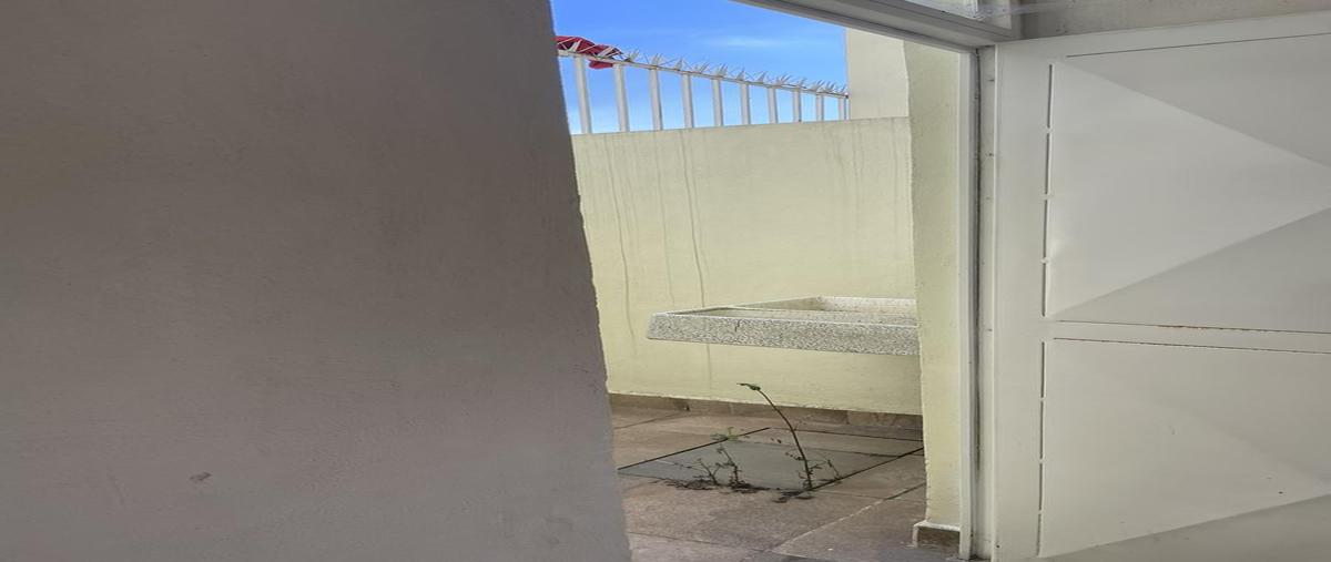 Foto de local en renta en  , san felipe tlalmimilolpan, toluca, méxico, 0 No. 03