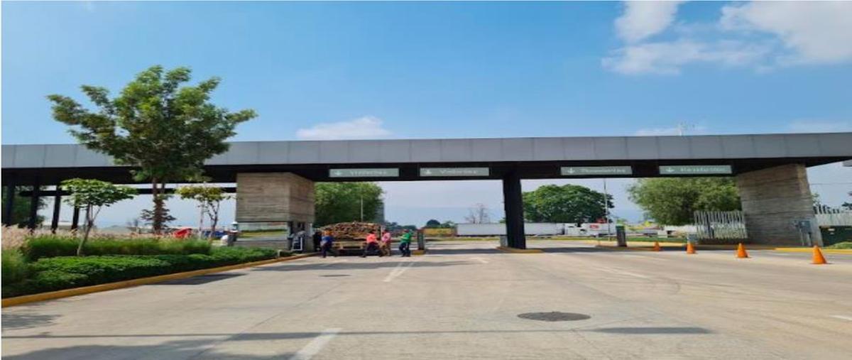 Foto de nave industrial en san isidro mazatepec , santa cruz de las flores, tlajomulco de zúñiga, jalisco, 0 foto 02 Foto de nave industrial en venta en san isidro mazatepec , santa cruz de las flores, tlajomulco de zúñiga, jalisco, 0 No. 02