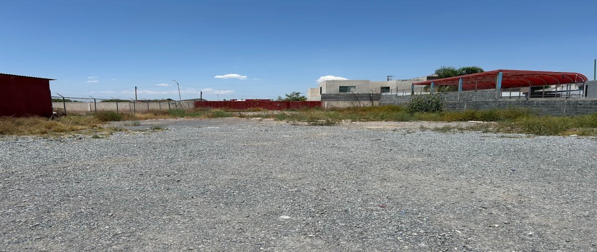Foto de terreno habitacional en venta en  , san josé residencial, saltillo, coahuila de zaragoza, 0 No. 03