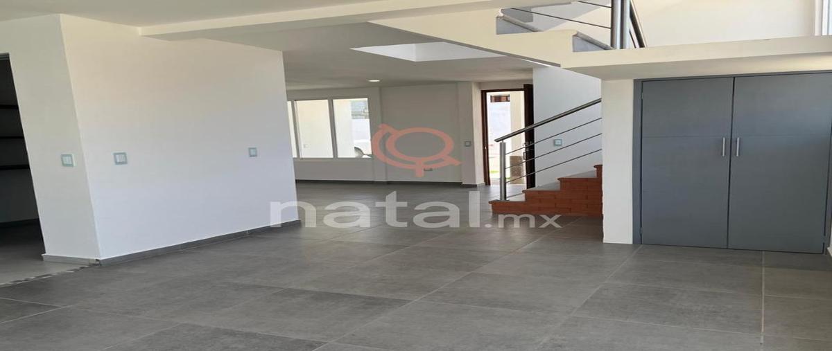 Foto de casa en venta en  , san juan cuautlancingo centro, cuautlancingo, puebla, 30229589 No. 03