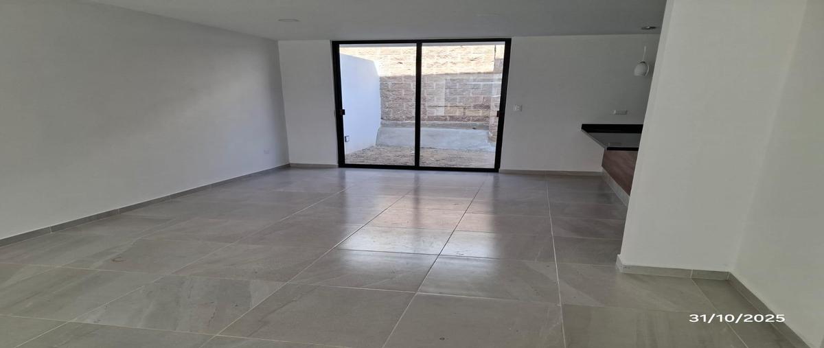 Foto de casa en venta en  , san juan cuautlancingo centro, cuautlancingo, puebla, 0 No. 03