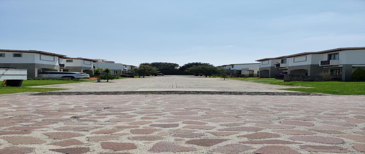 Foto de terreno habitacional en venta en  , san miguel totocuitlapilco, metepec, méxico, 0 No. 03