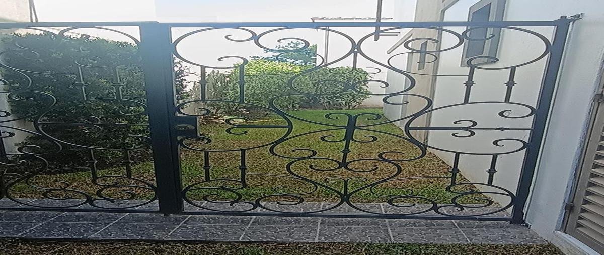 Foto de casa en venta en  , san miguel totocuitlapilco, metepec, méxico, 0 No. 03