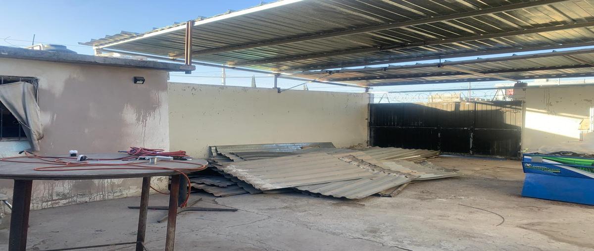 Foto de casa en venta en  , san patricio i y ii, chihuahua, chihuahua, 0 No. 04