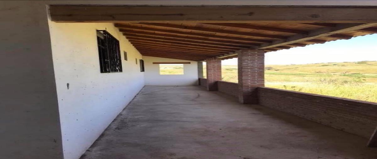 Foto de casa en venta en  , santa catarina de cuevas (el tinaco), guanajuato, guanajuato, 0 No. 03