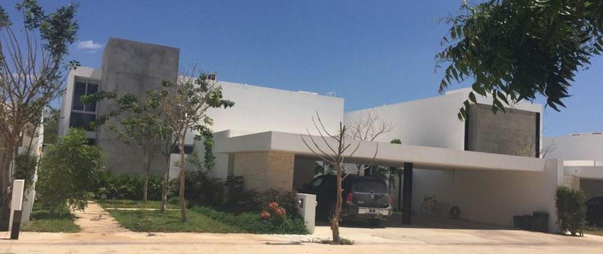 Foto de casa en , santa gertrudis copo, mérida, yucatán, 7860885 foto 01 Foto de casa en venta en , santa gertrudis copo, mérida, yucatán, 7860885 No. 01