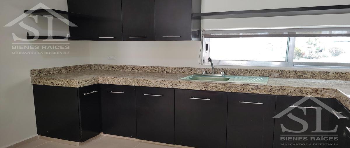 Foto de casa en venta en  , santa maria, mérida, yucatán, 0 No. 03