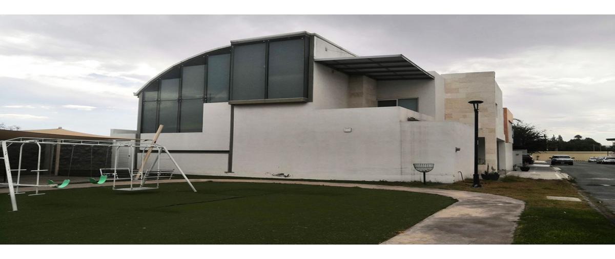 Foto de casa en venta en  , santa rosa residencial, saltillo, coahuila de zaragoza, 0 No. 03