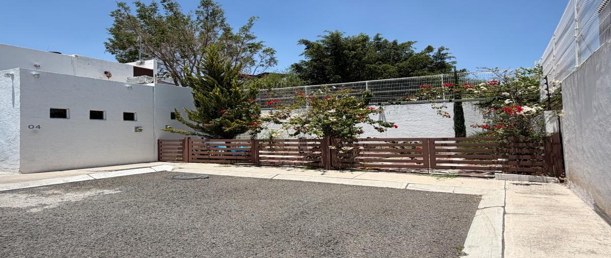 Foto de casa en , santuarios del cerrito, corregidora, querétaro, 0 foto 02 Foto de casa en renta en , santuarios del cerrito, corregidora, querétaro, 0 No. 02