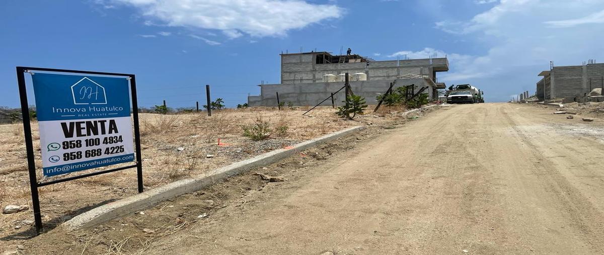 Foto de terreno habitacional en venta en  , sector h3, santa maría huatulco, oaxaca, 0 No. 03