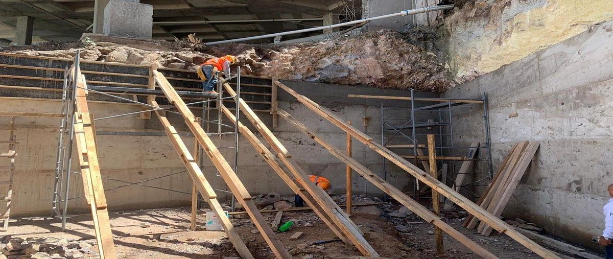 Foto de edificio en sendero del acantilado , milenio iii fase a, querétaro, querétaro, 29929575 foto 02 Foto de edificio en venta en sendero del acantilado , milenio iii fase a, querétaro, querétaro, 29929575 No. 02