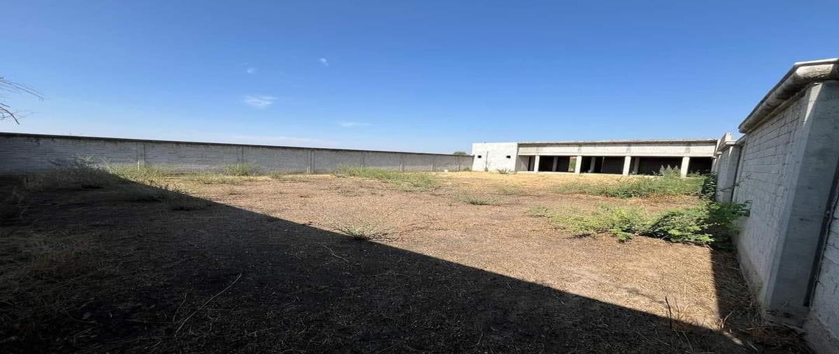 Foto de terreno habitacional en venta en  , silao centro, silao de la victoria, guanajuato, 0 No. 03