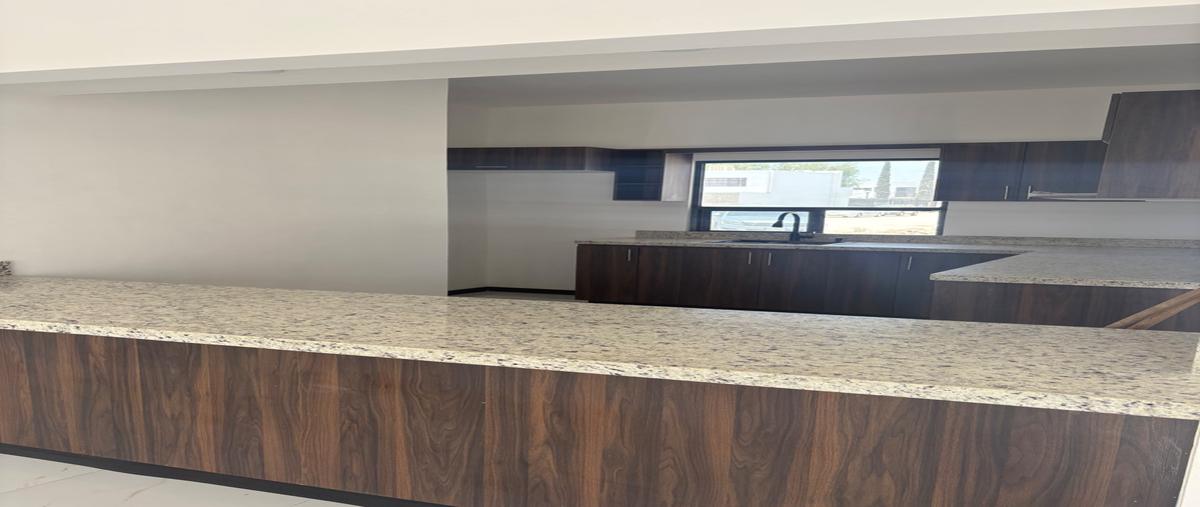 Foto de casa en venta en s/n , los portones, torreón, coahuila de zaragoza, 29952894 No. 04