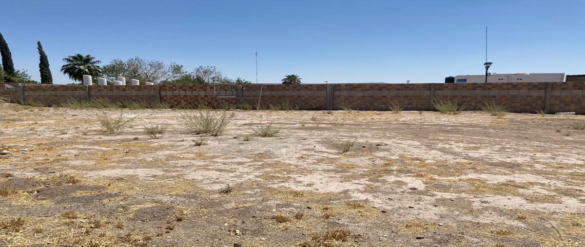 Foto de terreno habitacional en venta en s/n , villas del renacimiento, torreón, coahuila de zaragoza, 0 No. 04