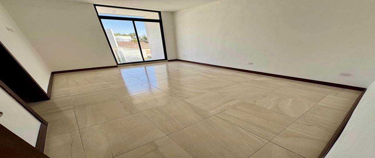 Foto de casa en venta en s/n , villas del renacimiento, torreón, coahuila de zaragoza, 30274310 No. 03