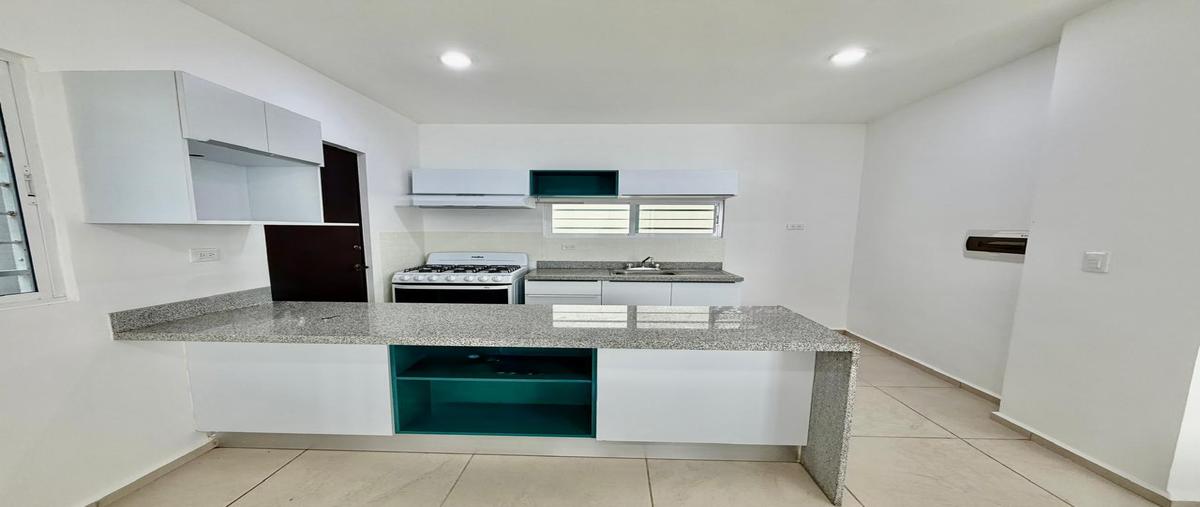 Foto de casa en venta en  , supermanzana 113, benito juárez, quintana roo, 0 No. 04