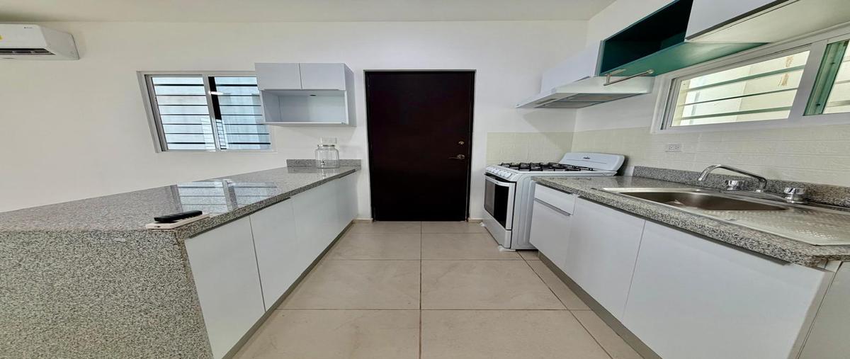 Foto de casa en venta en  , supermanzana 113, benito juárez, quintana roo, 0 No. 05