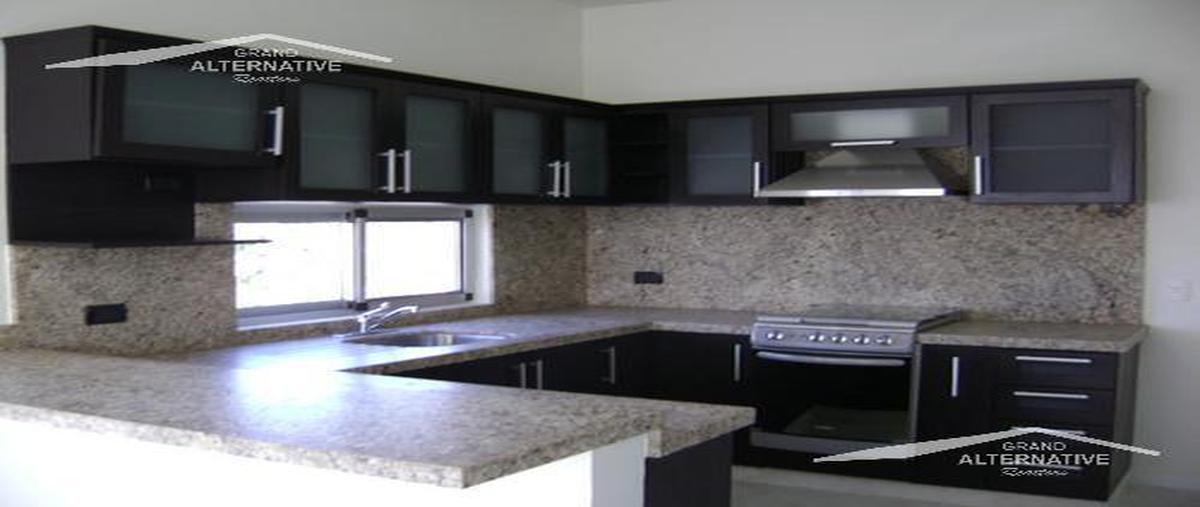 Foto de departamento en renta en  , supermanzana 12, benito juárez, quintana roo, 7193913 No. 02