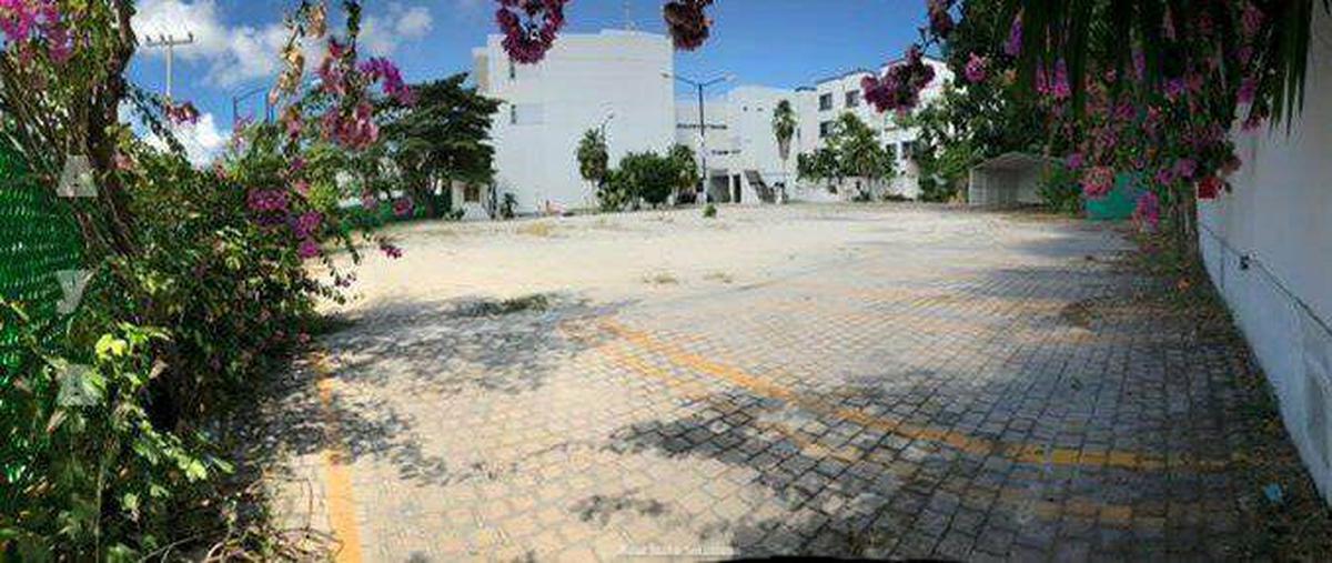 Foto de edificio en venta en  , supermanzana 17, benito juárez, quintana roo, 0 No. 04