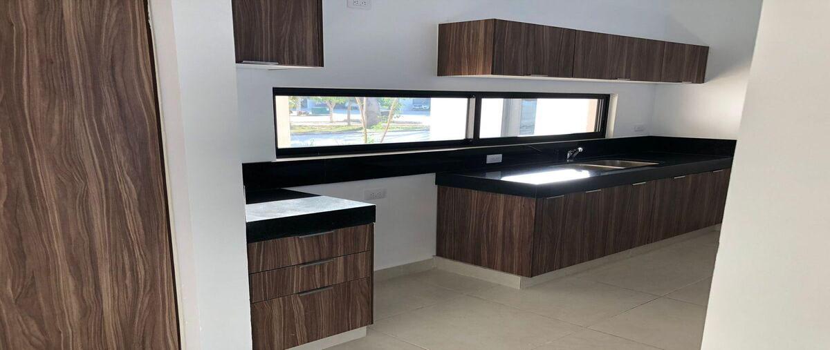Foto de casa en venta en  , temozon norte, mérida, yucatán, 0 No. 03