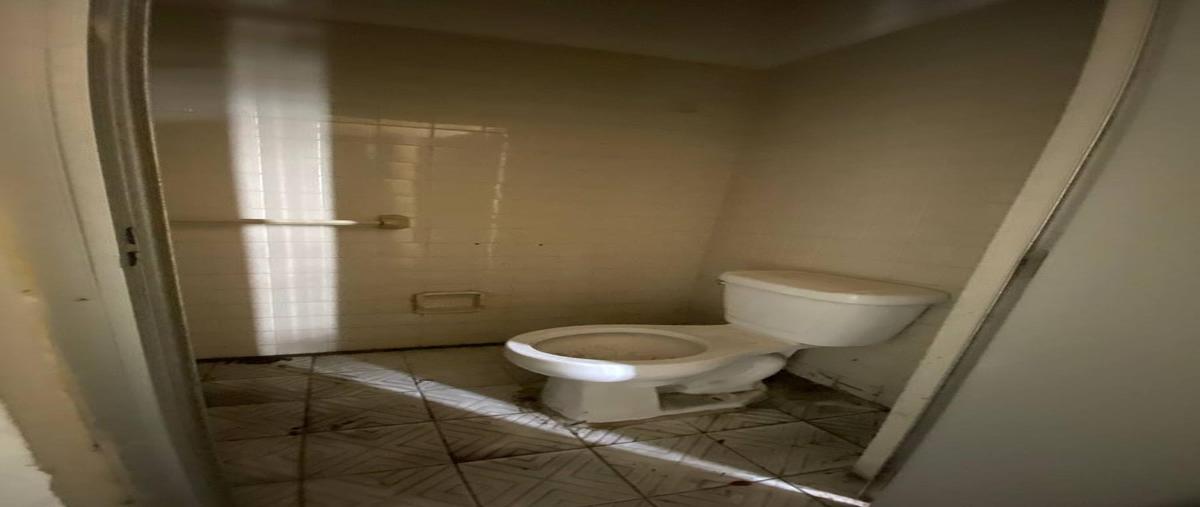 Foto de local en venta en  , tepic centro, tepic, nayarit, 30284658 No. 03
