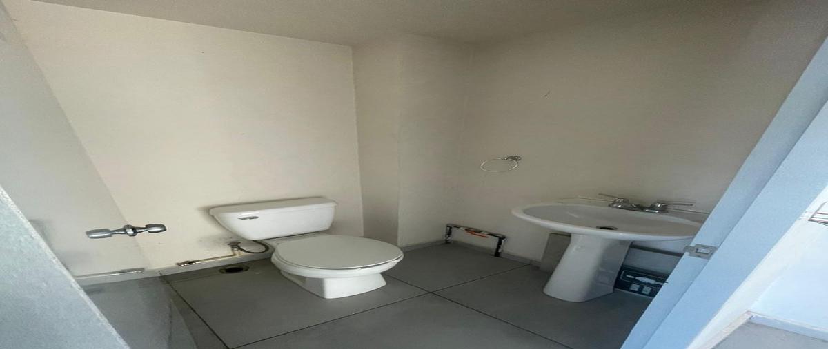 Foto de local en renta en  , toluca, toluca, méxico, 30134713 No. 03